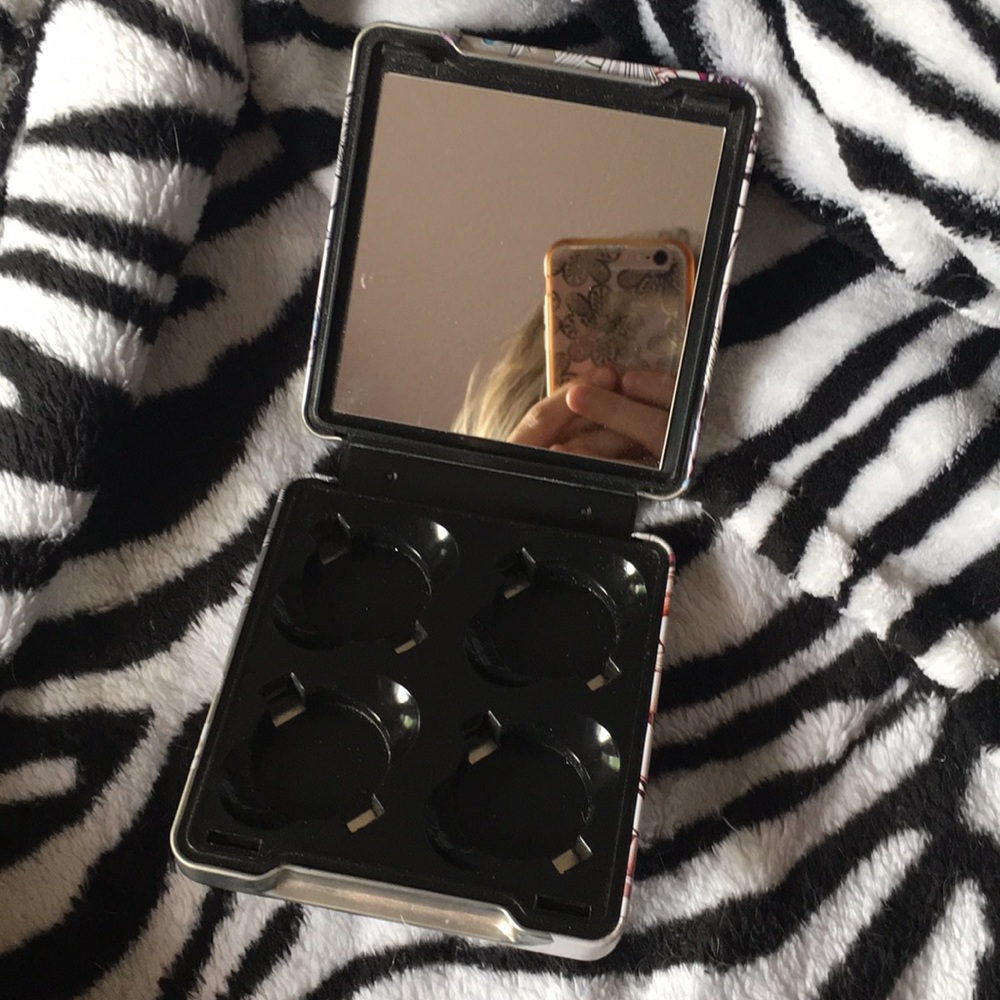 Urban decay build your own palette case